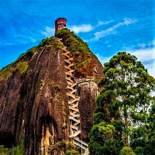 Tour a Guatape